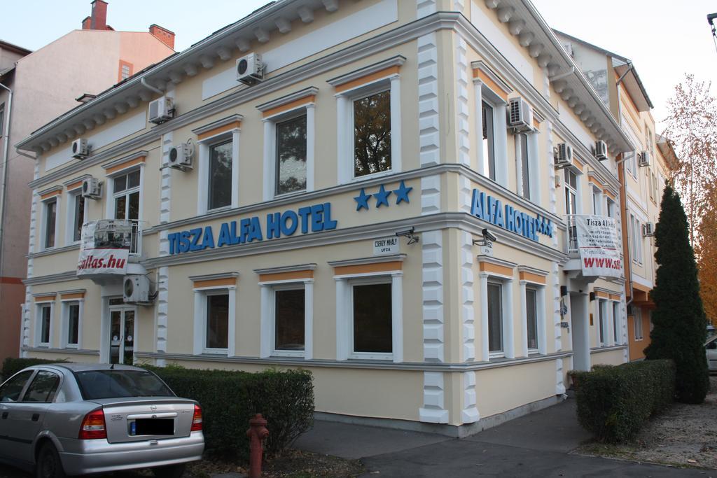 Tisza Alfa Hotel Сегед Экстерьер фото